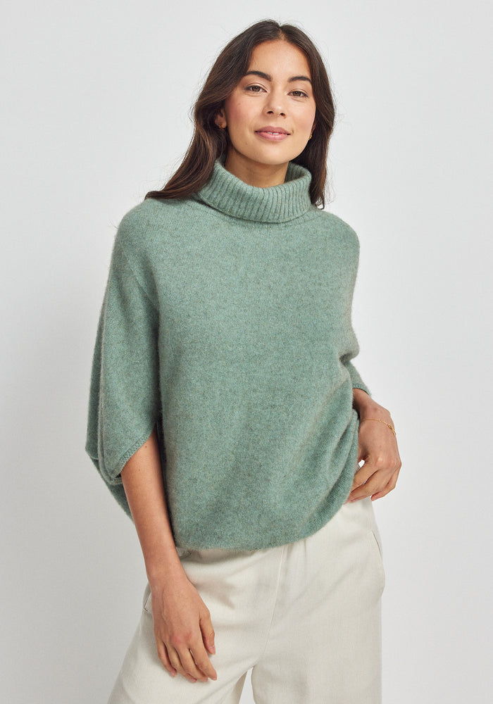 Air Cape Sweater - Eggshell