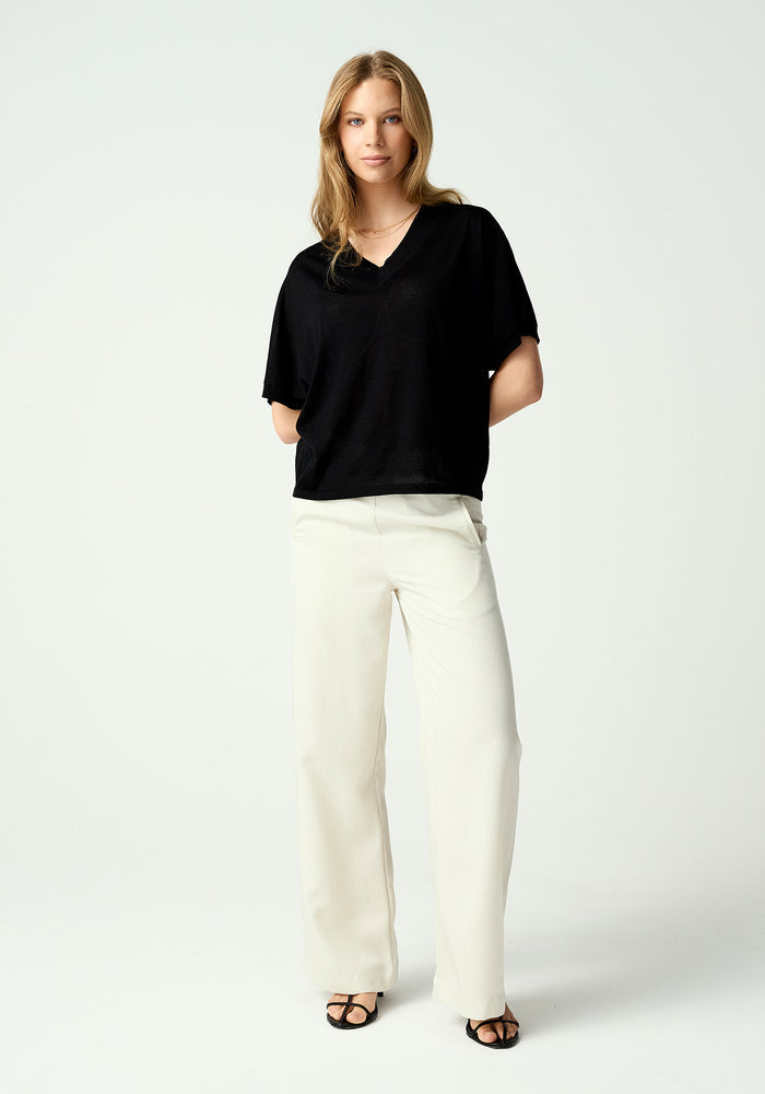 Camille V Tee - Black