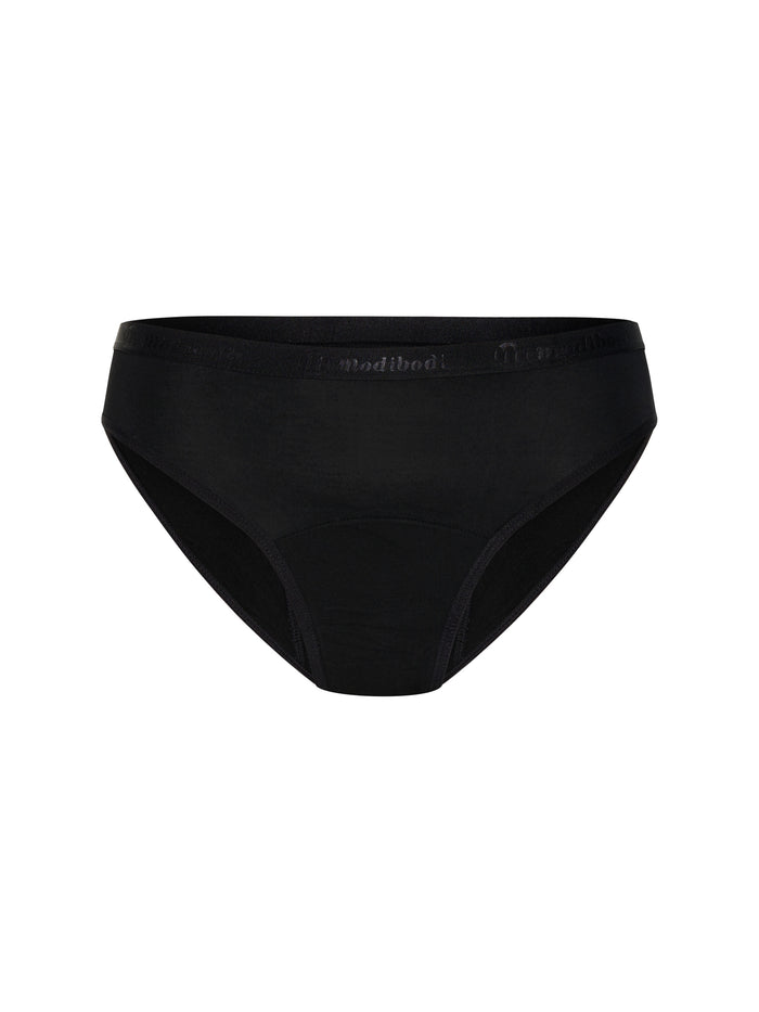 CLBIHOBLAW-211110_MB_Classic_Bikini_HO_Black-0447_model_Baby_8-XS.jpg