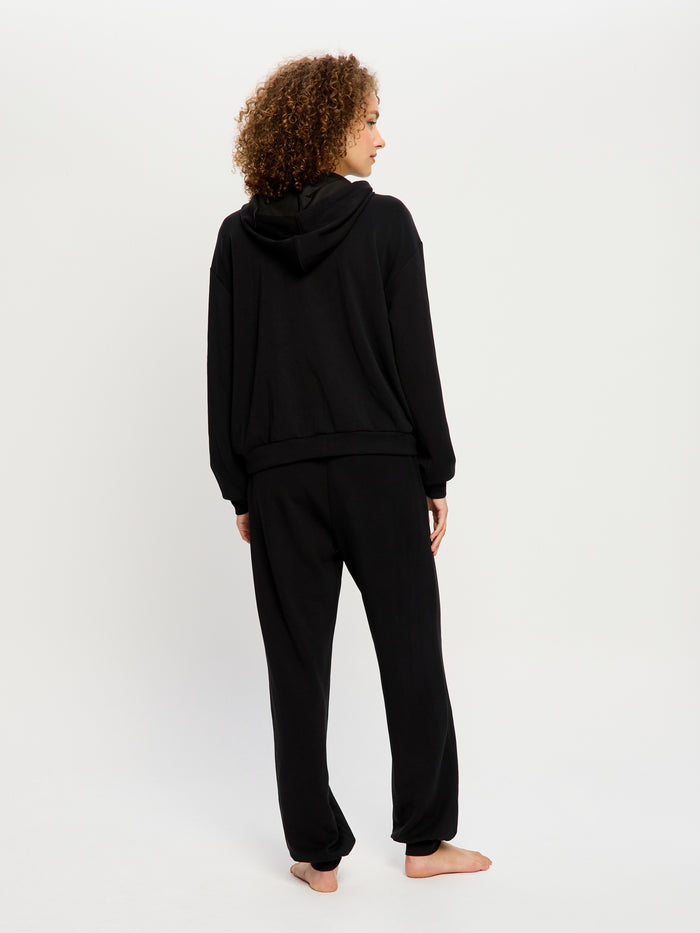 Classic Cut Sweat Black