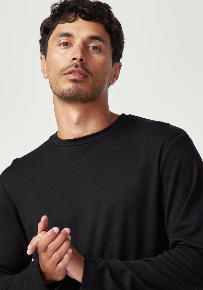 Classic Mountainsilk Crew - Black