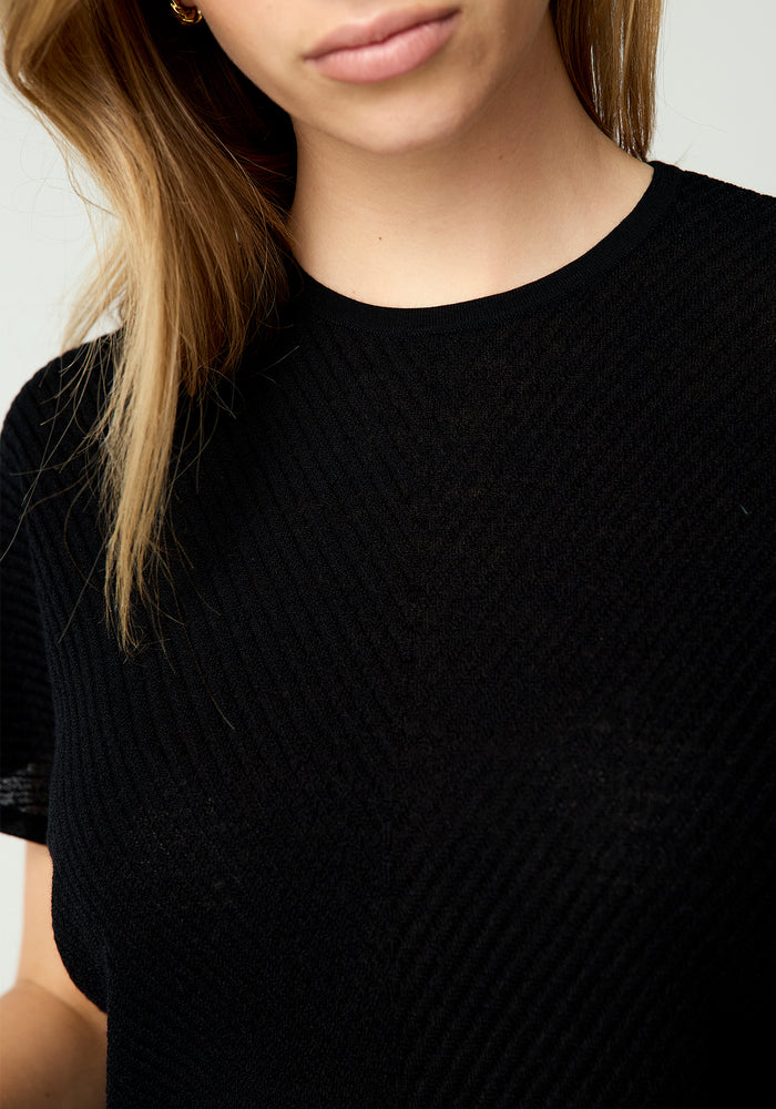 Haze Knit Tee - Black
