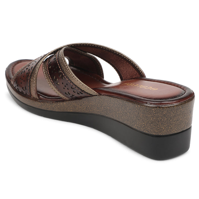 Healers Golden Casual Wedge Heel Sandal For Women TLO-102