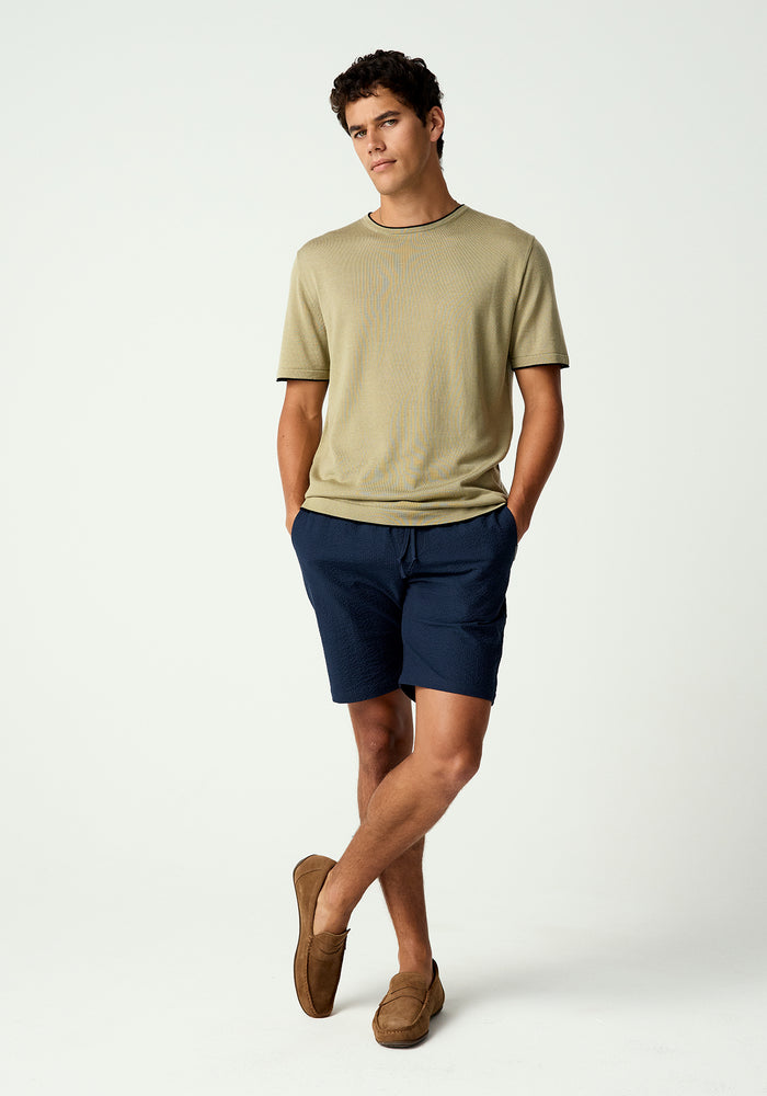 Hendrick Tee - Aloe/Black