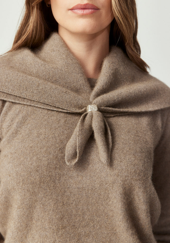 Kapua Triangle Scarf - Chia