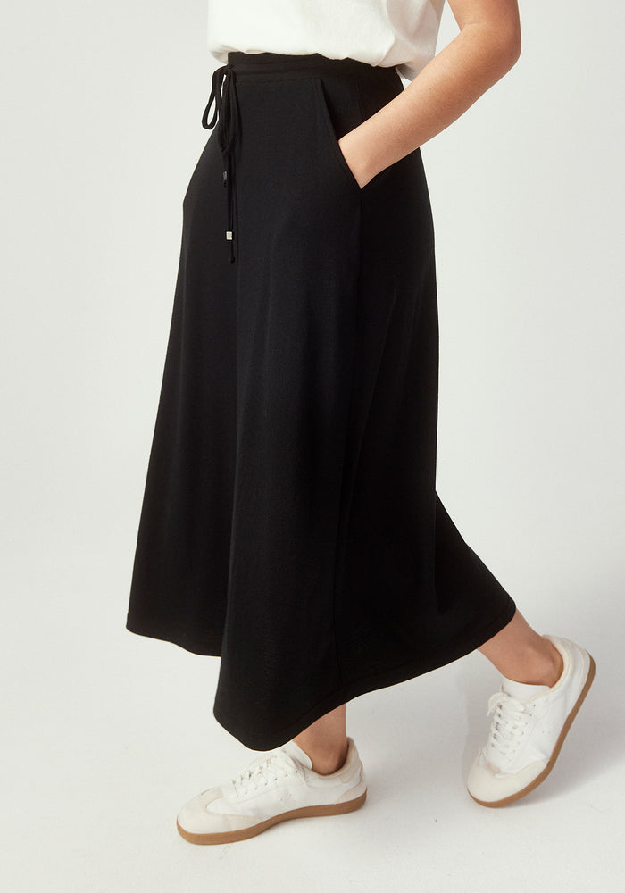 Kara Skirt - Black