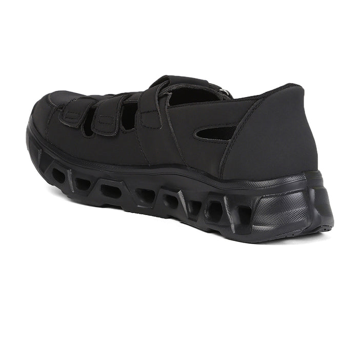 Leap7X Airflow S1 Black Casual Fisherman Sandals For Men By Liberty