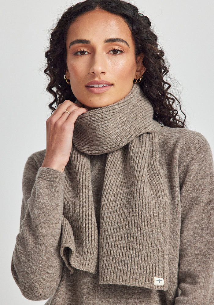 Natural Scarf - Totara/Cobblestone