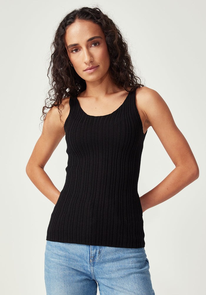 Nura Singlet - Black