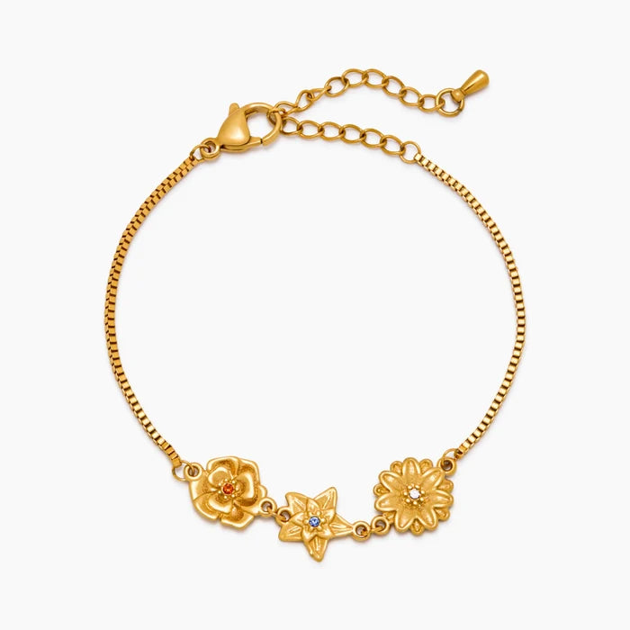 Personalised birth flower charm bracelet gold — Olivia Jewelry