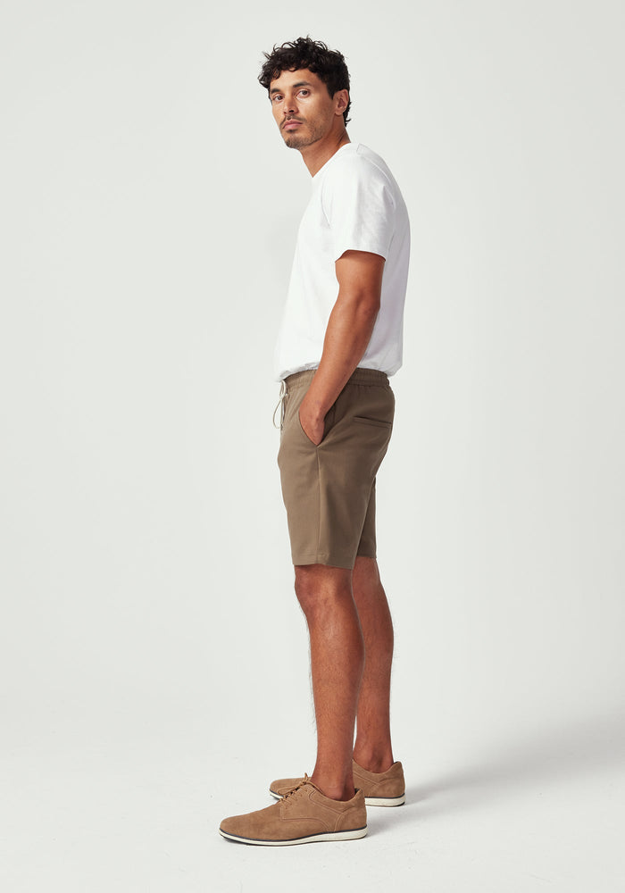 Regan Short - Flax