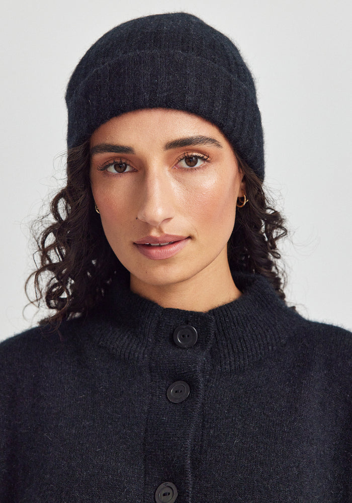 Rib Beanie - Jet/Black