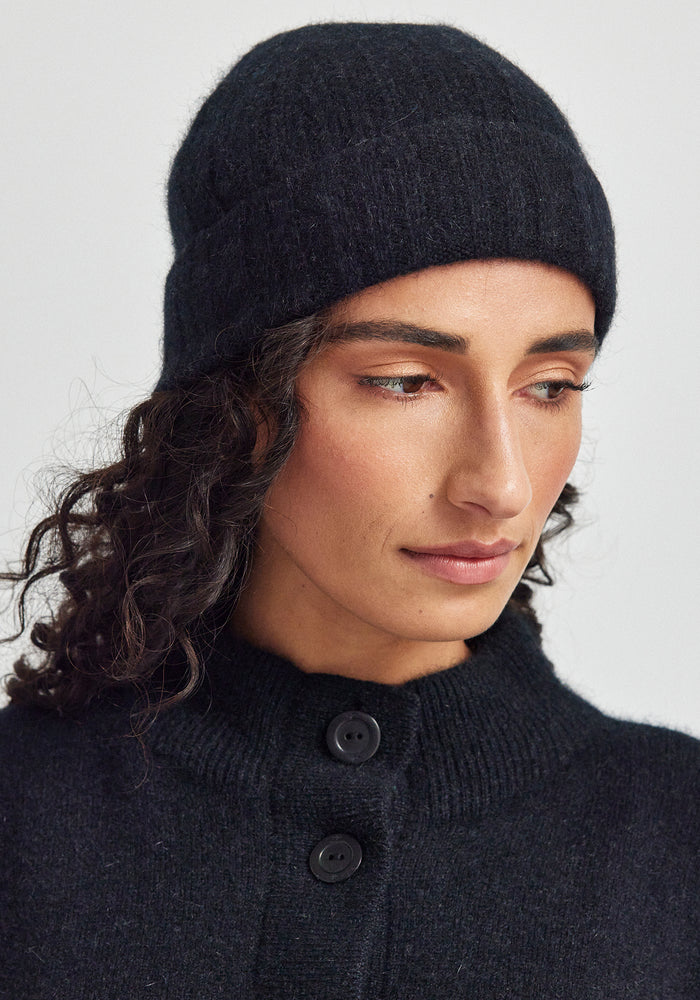 Rib Beanie - Jet/Black