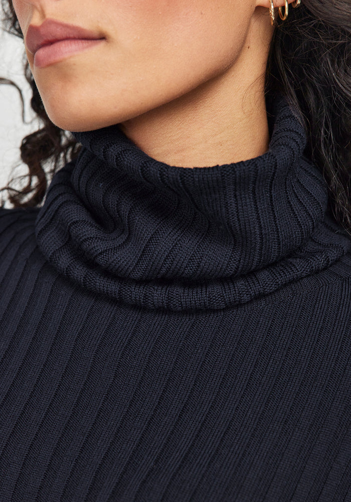Rib Merino Snood - Deep Blue