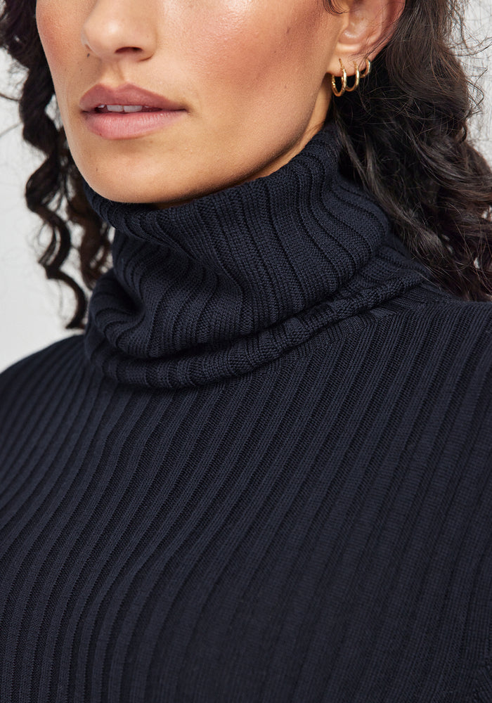 Rib Merino Snood - Deep Blue