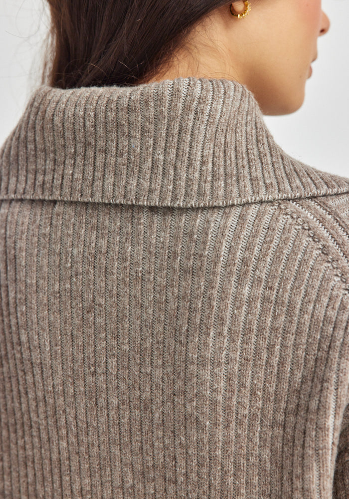 Robin Sweater - Totara/Ecru