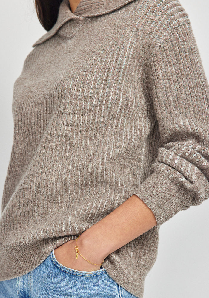 Robin Sweater - Totara/Ecru