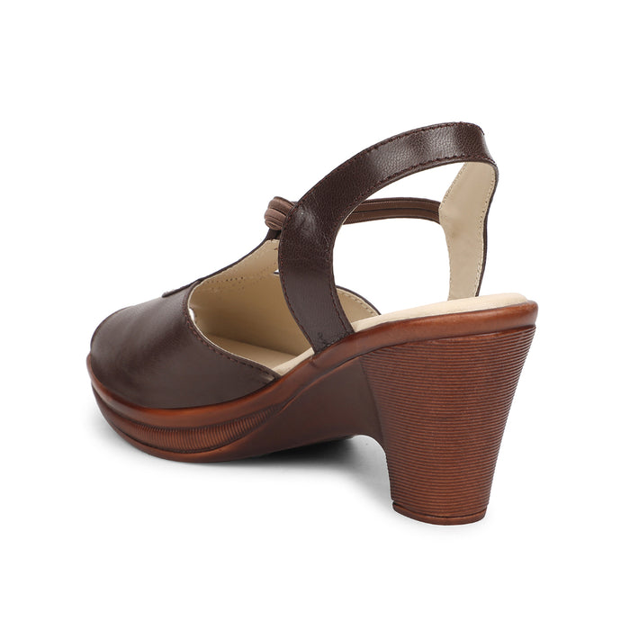 Senorita Brown Casual Block Heel Sandal For Women AGL-114P
