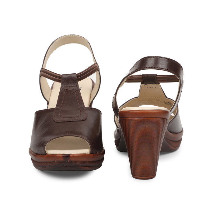Senorita Brown Casual Block Heel Sandal For Women AGL-114P