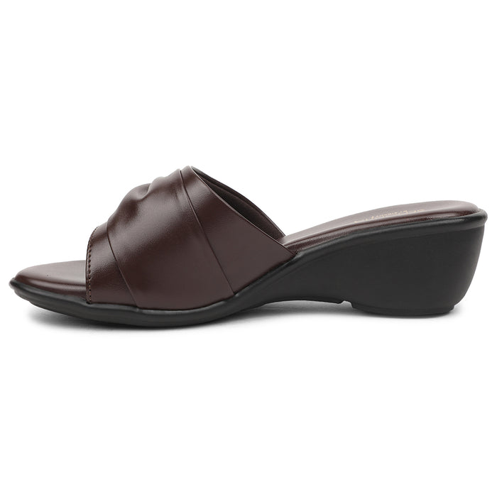 Senorita Brown Casual Wedge Heel Sandal For Women JFL-37