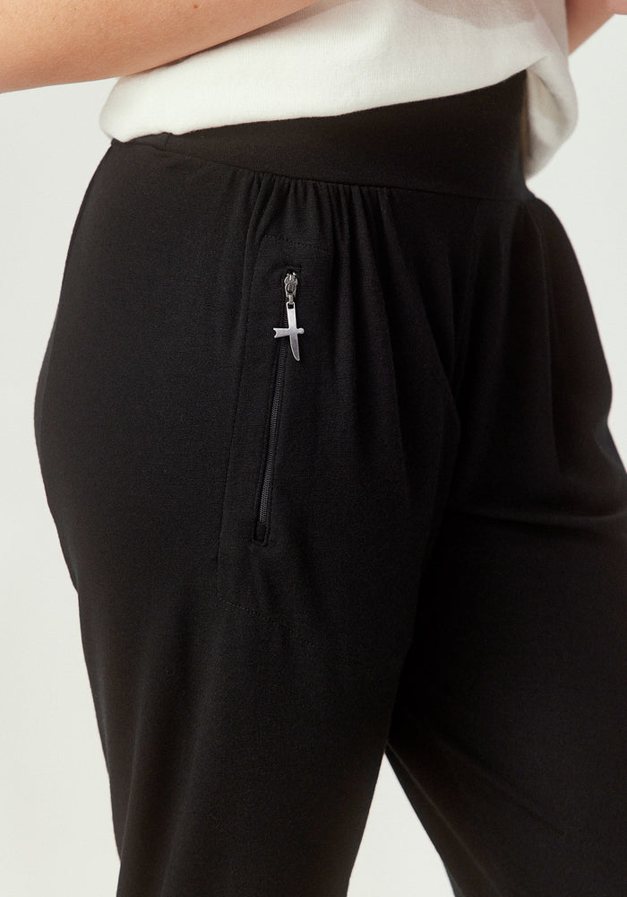 Slouchy Zip Pant - Black