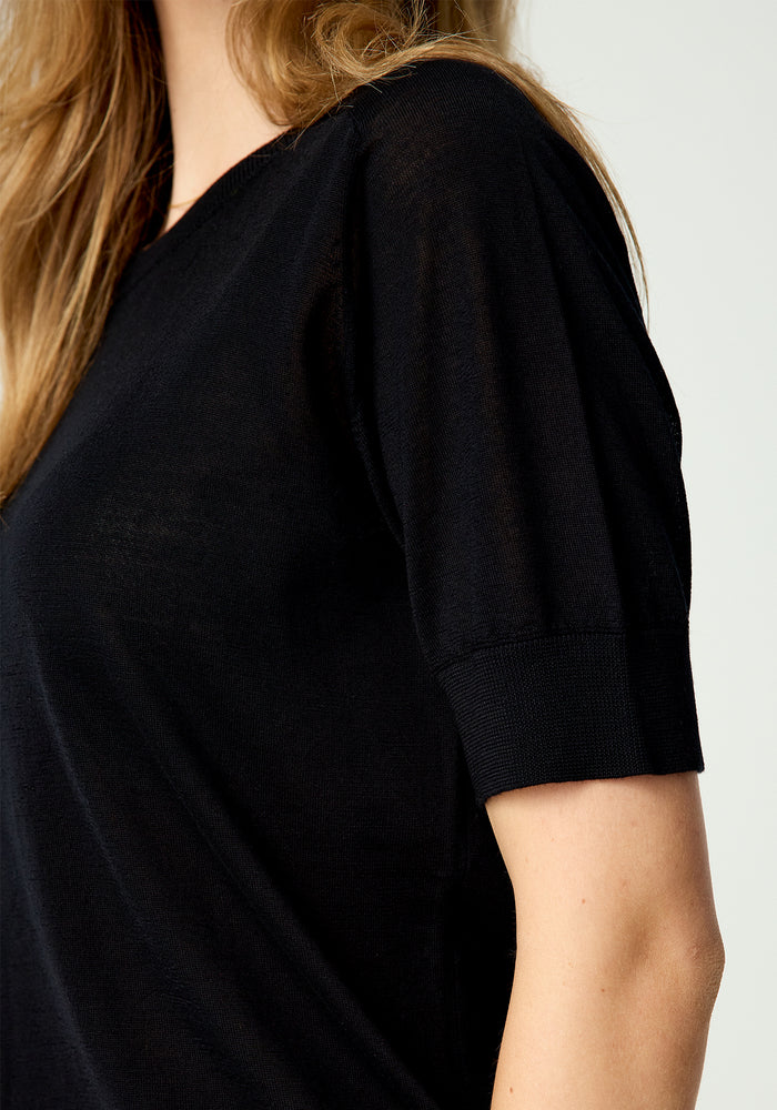 Tenera Knit Tee - Black