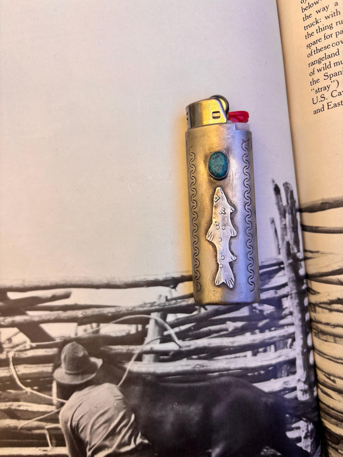 ✙ Trout Lighter Case With Genuine Turquoise