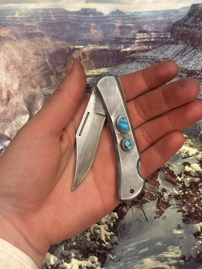 ✙ Turquoise Folding Knife