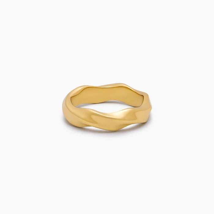 Wave Twist Ring