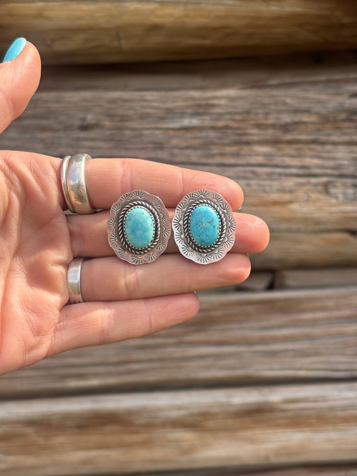 Western Bloom Studs